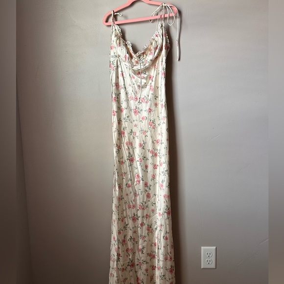 Tularosa Maxi Dress in Spring Floral NWT - Picture 2 of 4